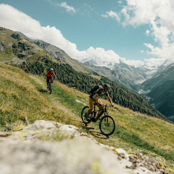 Die E-MTB Haute Route